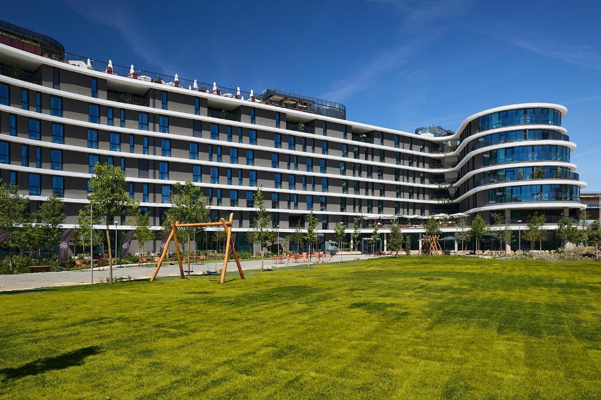 Hotel The Social Hub Roma Esterno foto